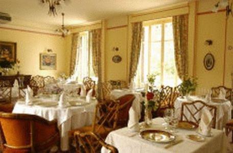 Logis L'Hermitage Buzançais エクステリア 写真